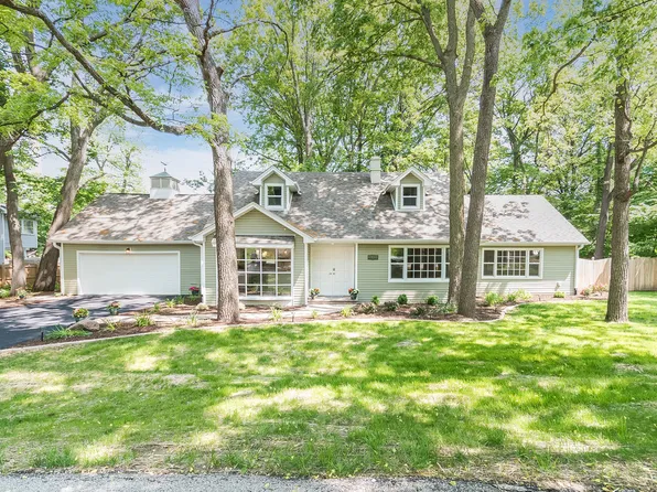 2413 Mayfair Dr, Joliet, IL 60433