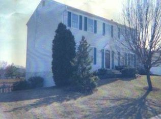 1605 Nathan Ln, Herndon, VA 20170