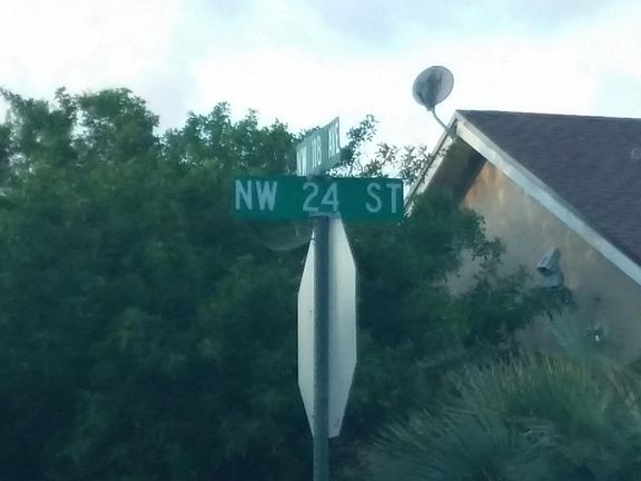 5th image of 12080 NW 24th St