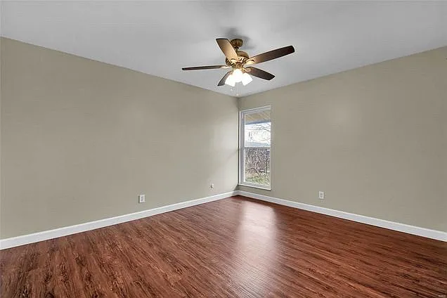 1108 Olive Village Ct — Photo 5