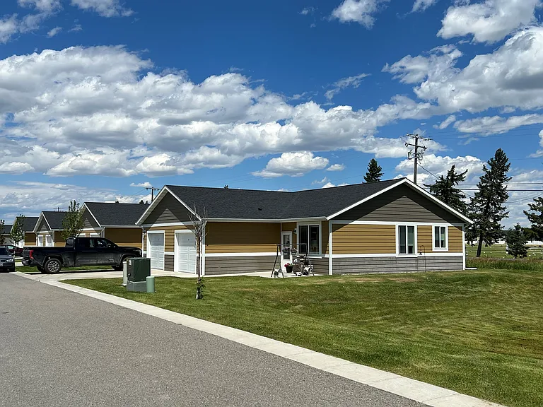 Grand Slam Patio Homes Apartments — Photo 15
