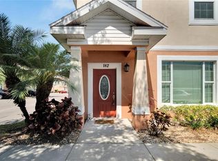 182 Alexander Woods Dr, Plant City, FL 33563