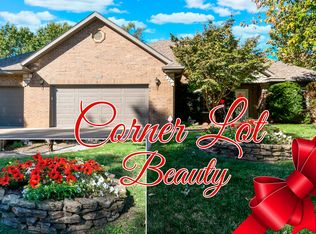 609 N Elderberry Ln, Nixa, MO 65714