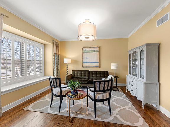 3rd image of 26504 Silverleaf Dr