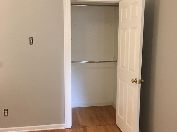 5th image of 2452 N Drake Ave #1