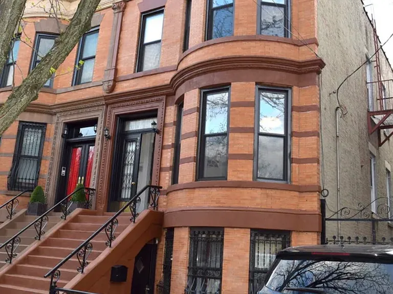 769 Dawson St — Photo 2