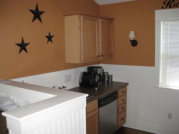 4th image of 1639 Fruitwood Dr NW