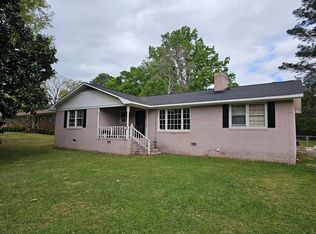 112 Anderson Dr, Greenwood, SC 29646