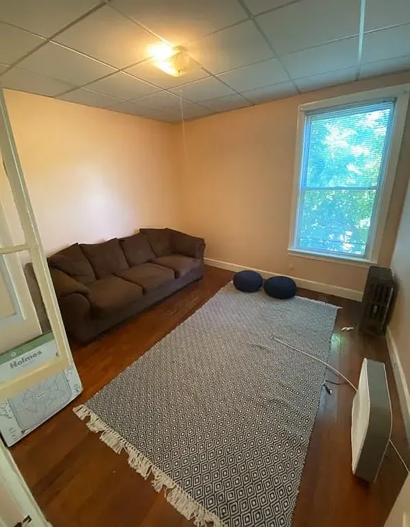 2 bed, 1.0 bath, $2,500 — Photo 3