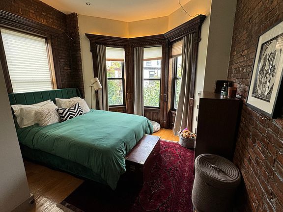 4th image of 57 Halsey St APT 3