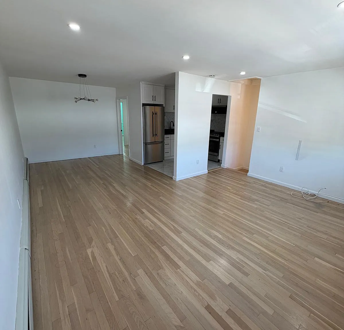 2 bed, 1150 sqft, $3,000 — Photo 1