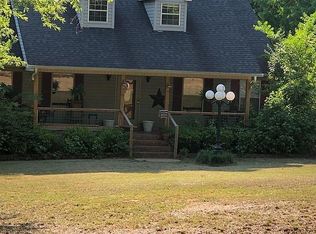 3865 Huckaby Bridge Rd, Falkville, AL 35622