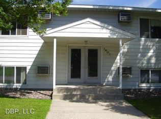 1402 Division St W APT 2, Faribault, MN 55021