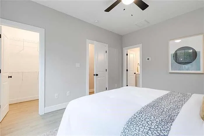 2314 Halifax Ave — Photo 11
