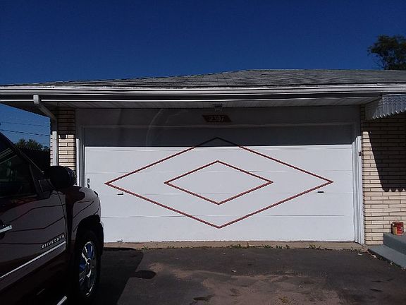 3rd image of 2307 Arthur Ave