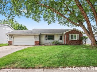 2116 Tyler St, Jenison, MI 49428