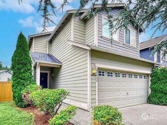 2nd image of 22432 SE 244th St