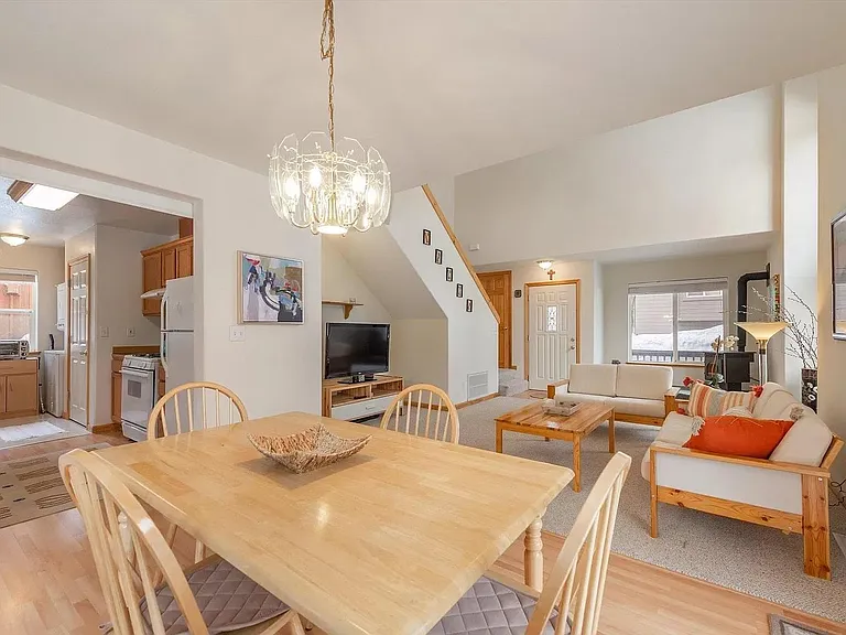 11355 Northwoods Blvd — Photo 7
