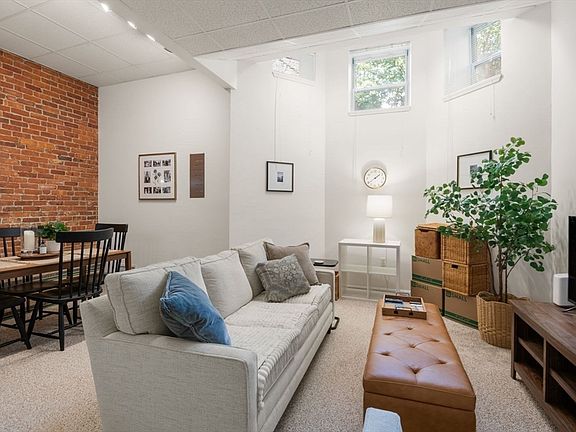 5th image of 60 Marshal St APT 4