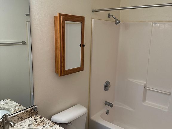 3rd image of 5674 Tall Pines Pkwy #3