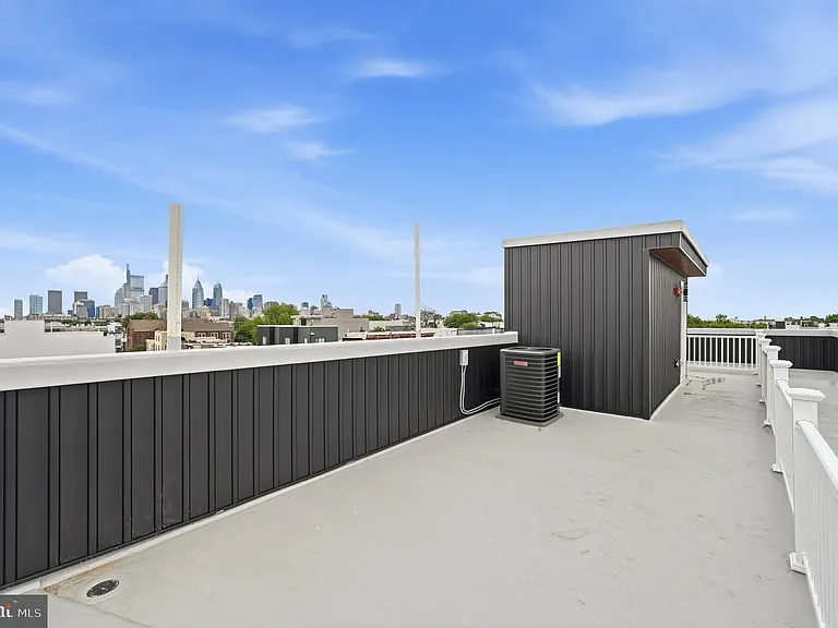 1514 S 22nd St #1 — Photo 31