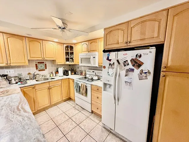 99 Fulton St #2 — Photo 10