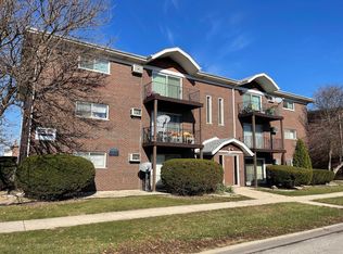 2108 177th St APT 1D, Lansing, IL 60438