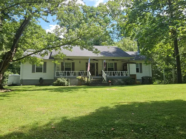 11 Briar Trl, Harpers Ferry, WV 25425