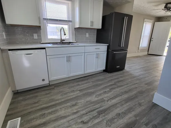 346 C St, Lincoln, NE 68502