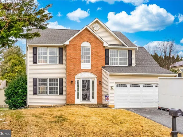 885 Eden Farm Cir, Westminster, MD 21157