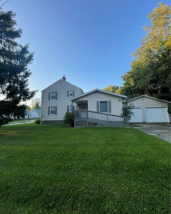 2nd image of 1753 Highview Ave