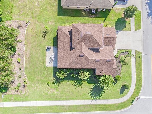 5th image of 13009 Baybrook Ln