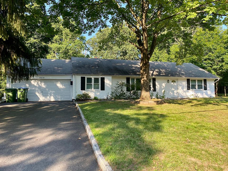 2nd image of 41 Richard Rd