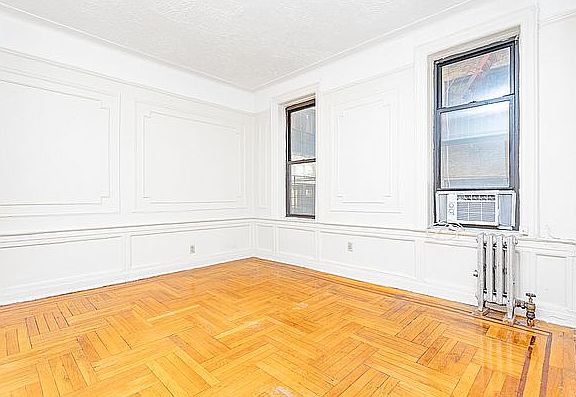 5th image of 280 Crown St APT E2