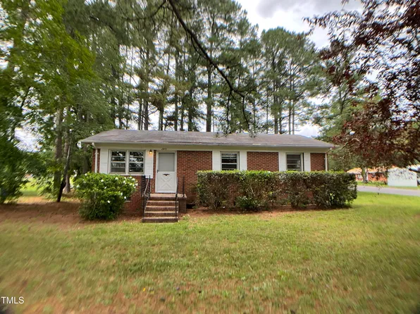 2915 Ross Rd, Durham, NC 27703