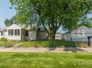 4423 Hyde Park Ave SW, Wyoming, MI 49548