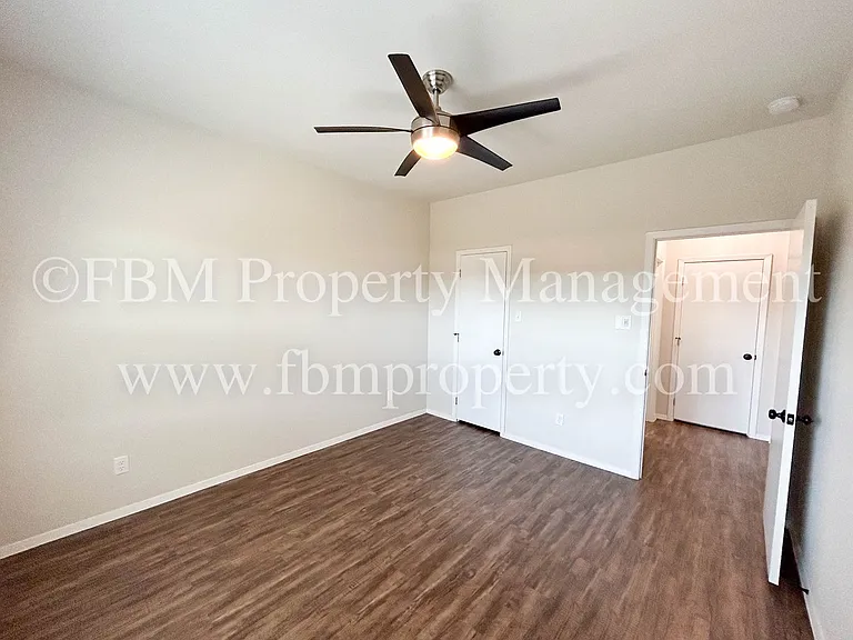 818 Rose St #B — Photo 11