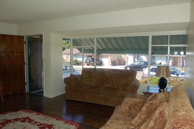 2nd image of 3935 Vista Grande Dr