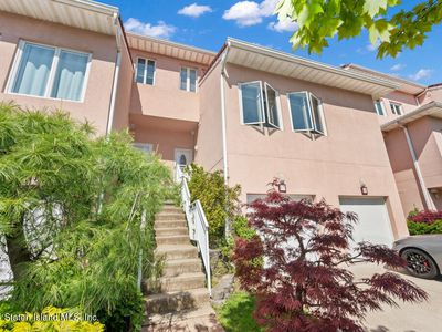 17 Harbour Ct, Staten Island, NY, 10308