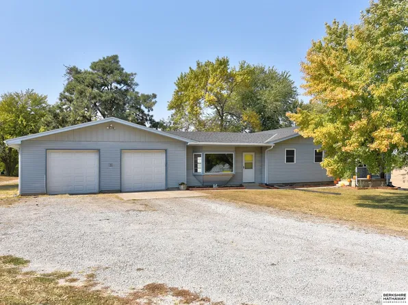 13116 144th St, Louisville, NE 68037