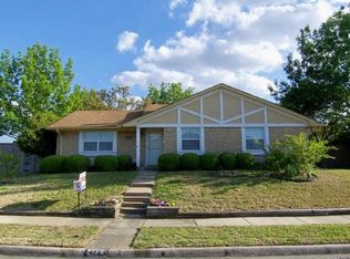 2118 Sheraton Dr, Carrollton, TX 75007