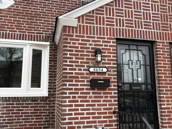 8654 Fayette St, Philadelphia, PA 19150