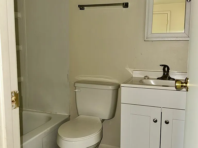 1735 E Duane Blvd #4 — Photo 4