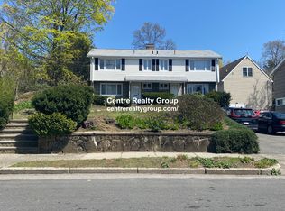 11 Cragmore Rd #11, Newton Upper Falls, MA 02464