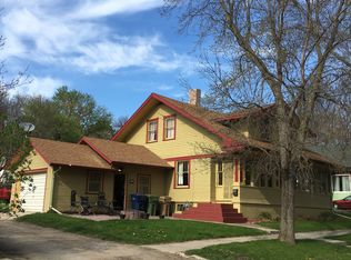 111 6th Ave NE, Watertown, SD 57201