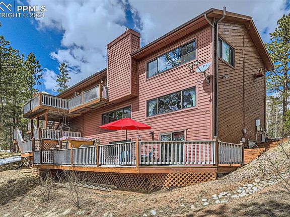 5th image of 697 Northwestern Pl