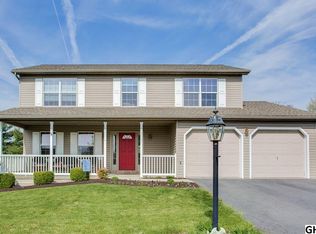 132 Martel Cir, Dillsburg, PA 17019