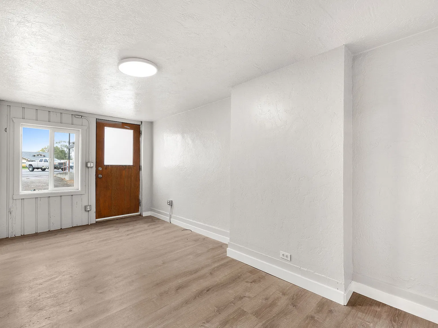 1 bed, 500 sqft, $850 — Photo 3