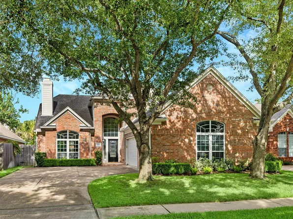 3319 Shadowfern Dr, Houston, TX 77082