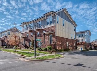 906 Steel House Blvd, Charlotte, NC 28205